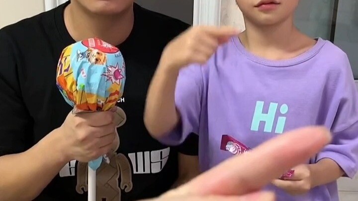 Quick, catch the person who stole my candy!