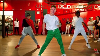 【Zhang Yixing】【Cover Dance】- Zhang Yixing Lay - Let's Shut Up & Dance Kids Dance Studio Cover Dance