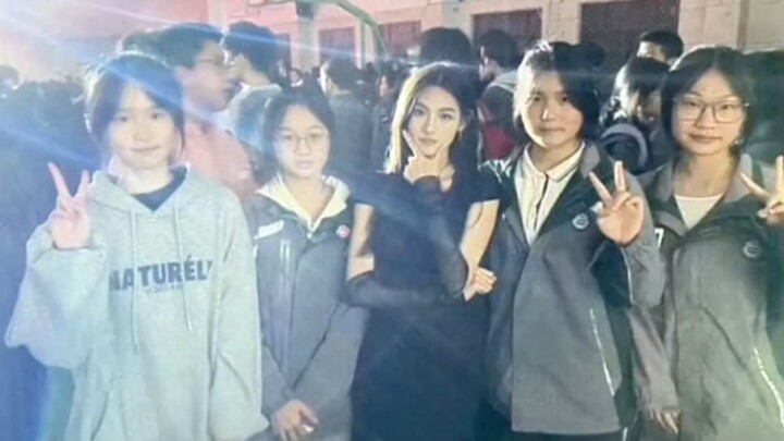 "Tôi sinh ra đã là nhân vật chính"