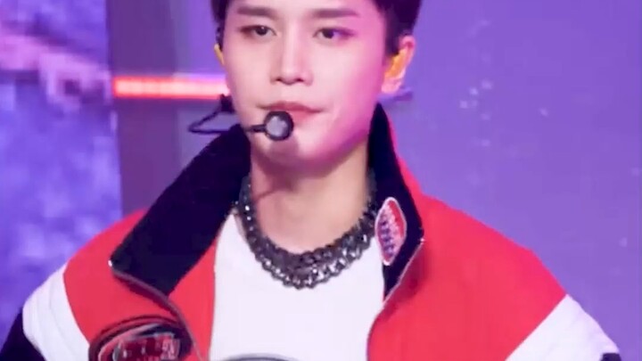 The one who breaks my heart most in this whole mess is Taeyong—why does he have to suffer such unwar