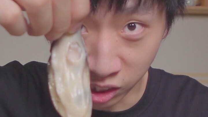 "Steamed Oysters"