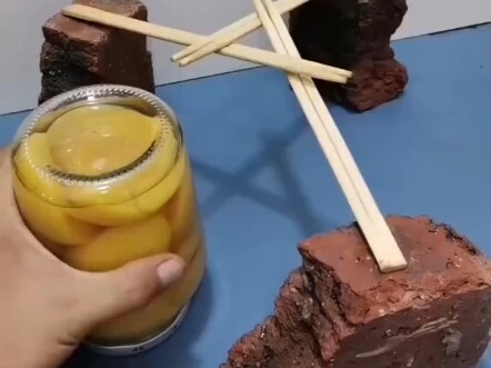 جسر الجيوش الثلاثة القديم