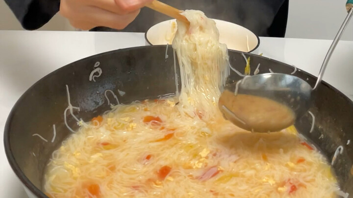 Why do I keep wanting more and more of this noodle soup?