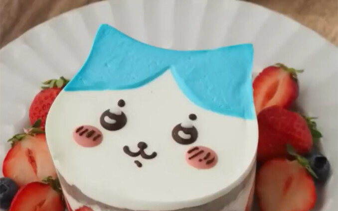 Kue Miku-Hachi kecil yang lucu dibuat dengan cetakan khusus (´ω`)