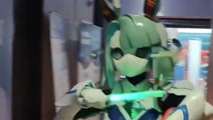 “Chỉ có Ma Nương Hồ Bắc” mức độ quái dị ngang ngửa ảnh do AI tạo ra!