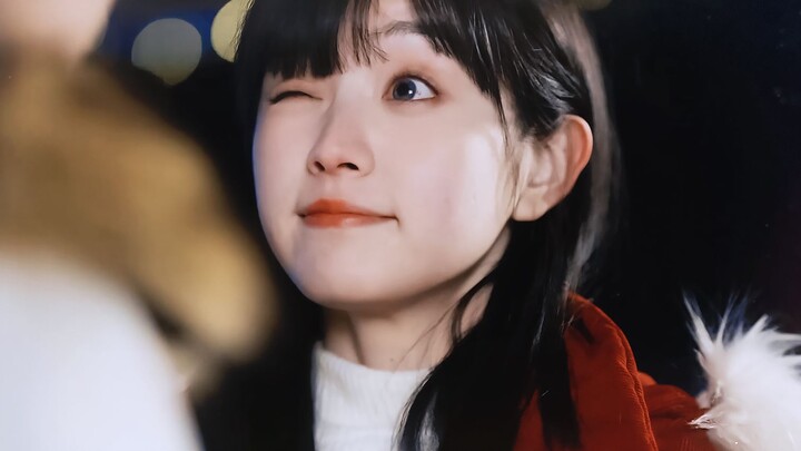 “ไม่ใช่จ้องตาหรอก แต่เป็นเพราะฉันมีดวงตาคู่ใหญ่ต่างหาก”