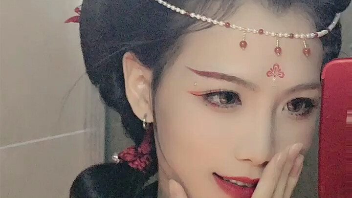 นี่คือวิดีโอที่เยาะเย้ยคนโสดอย่างไร้ความปราณี โปรดใช้ดุลพินิจก่อนรับชม