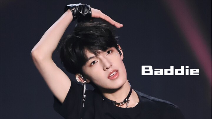 女团舞表管的神降临｜张泽禹Baddie舞台直拍 TF家族新年音乐会