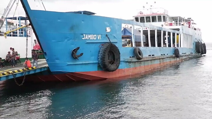 Penumpange Sepi  Bro Kapal GERBANG SAMUDRA 5 Dan Jambo 4 Pelabuhan Penyebrangan Gilimanuk Bali