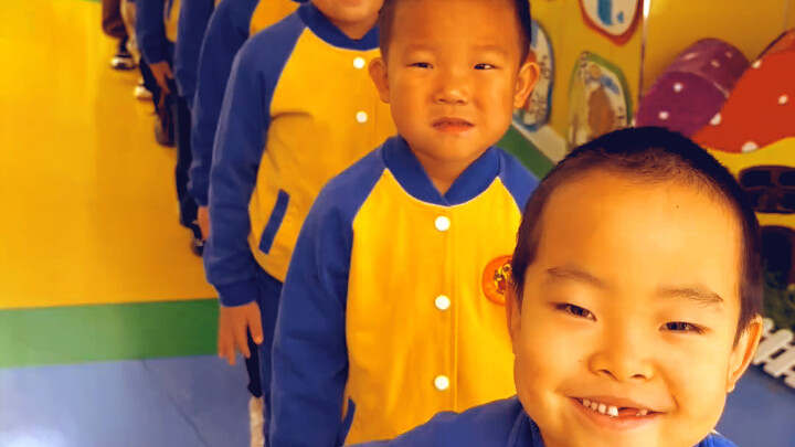 “Expensive Goods Kindergarten — If I Scored 800 on the Gaokao, Can I Attend Your School?”