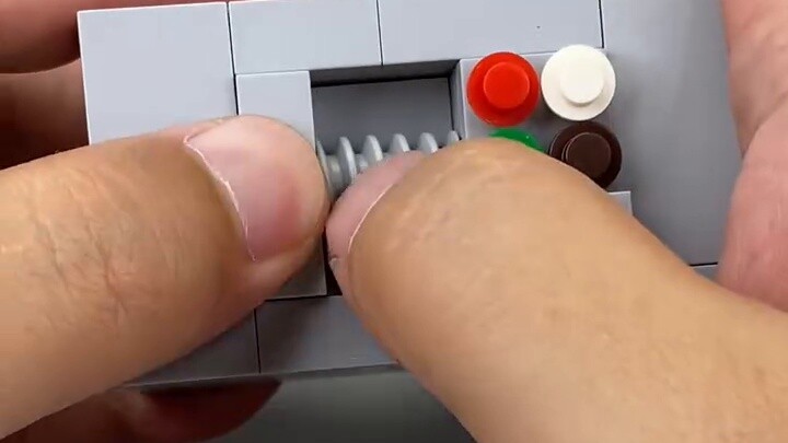 Complete version of the building block password box assembly tutorial