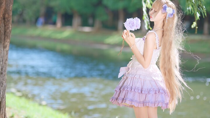 In my barren garden, you are the only rose.