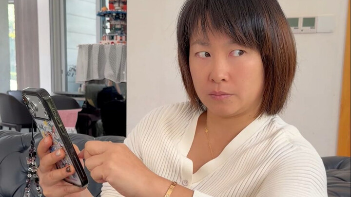 儿子想借大数据保护自己，但是...