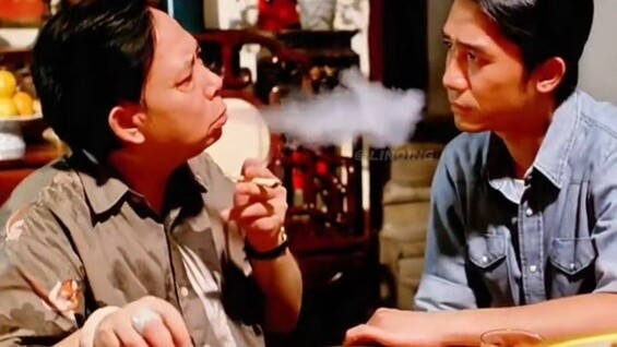 "Nếu bạn uống đủ nước, bộ phim này cho chúng ta biết rằng bạn có thể giả vờ nghèo trước mặt một cô g