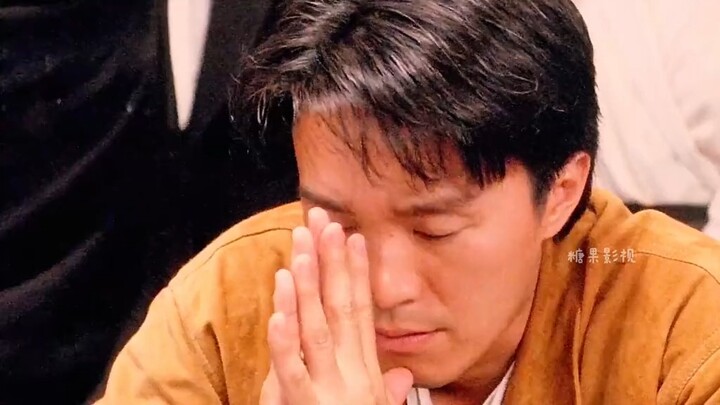 Gambling master Xiao Dao teams up with gambling sage Ah Xing to take on Hai Shan and his army, all w