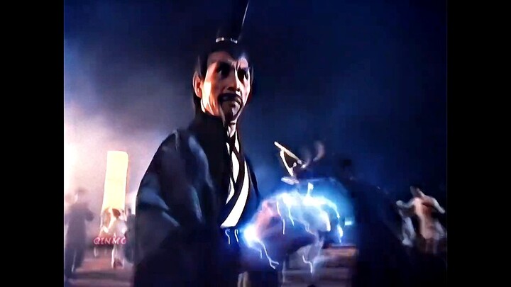 “What level of zombie would even warrant summoning Senior Brother!”