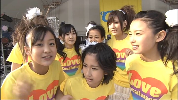 C-ute - Cutie Circuit 2008 LOVE Escalation! [2008.07.02] [Back stage]