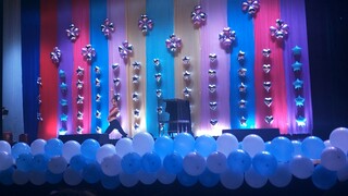 翻看照片和视频 就是一整个大怀念舞台上的自己  虽然没有很好 但是跳得时候真的特别快乐！比吃面包还快乐！(在这对不起今晚进肚的面包们)