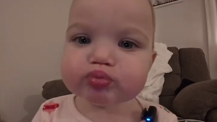 Watch cute kids’ first-person perspective online—so adorable!