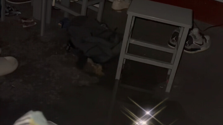 กลางดึกโดนควันปลุกตื่น โกรธจนยิ้มไปตัดวิดีโอไป