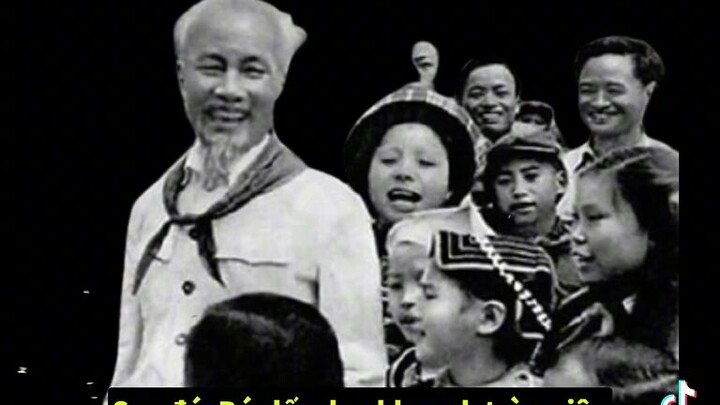 cac ban có thay Bác Ho có tam long Trung thug ko