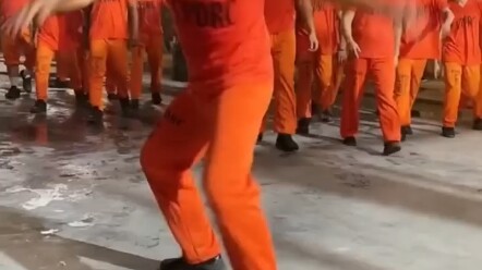 Layar penyelesaian jailbreak berhasil