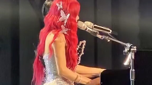 🥰