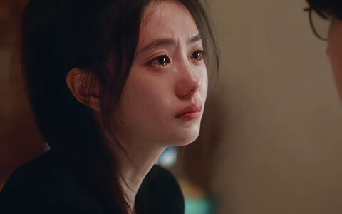 Nếu ai đó nhìn tôi như thế này