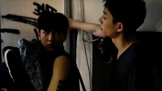 [Not Me] EP 3 [OffGun] cut 3 Pemilik garasi sebenarnya adalah penggemar CP, kan? Kehidupan "kohabita