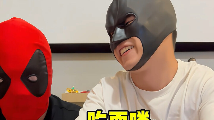 Batman is under Deadpool!