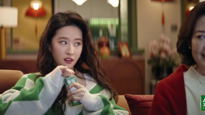 Holy cow! Liu Yifei is just too adorable when she’s being cute (Jin Dian’s latest ad)