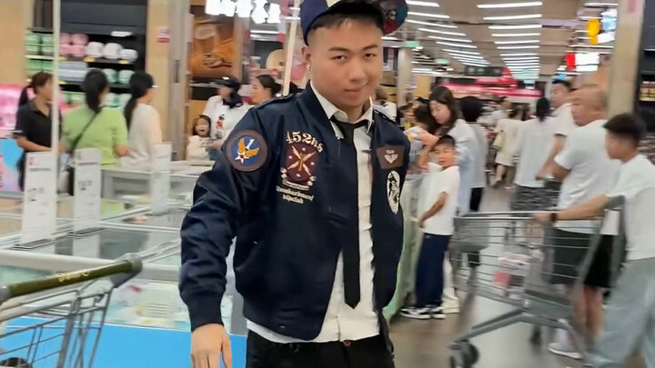 استمع إلى زئير التنين