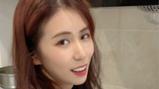 First dinner after moving in together—my girlfriend cooked it herself, and it was so delicious I cri