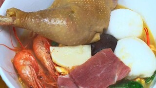 บะหมี่กึ่งสำเร็จรูปซองแรกของปีใหม่ ควรกินอะไรดี?