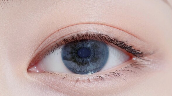 Beginner Eye Makeup Tutorial | Tipsy Pink and Peach Look