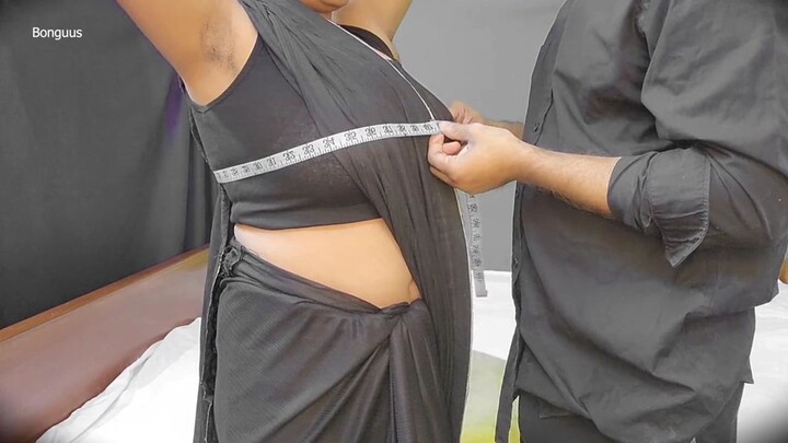 হট বৌদি। লুচ্চা বটেই