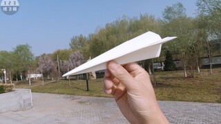 油管纸飞机大神最新设计，飞得很远的"游侠"标枪式纸飞机