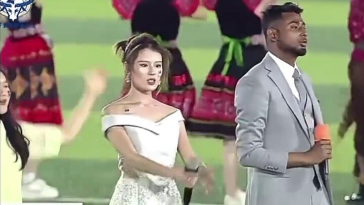 Vietnamese students performing live in Guizhou Village Chao｜Guizhou University students｜I am waiting