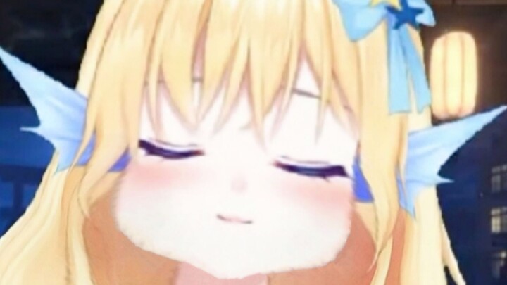 I forgot to use the voice changer when I was live chatting with fans!!! My real voice was exposed!!!