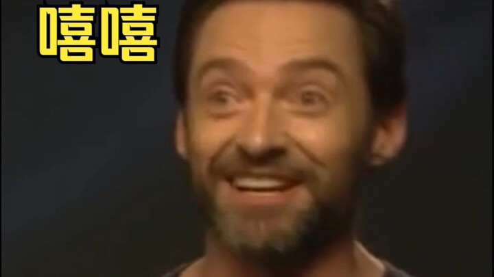 Trong một cuộc phỏng vấn, Hugh Jackman đã tu hết một chai gin nhỏ trong một hơi… sao?