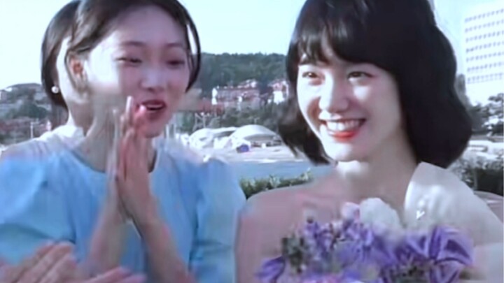 “Đáng tiếc là quá trình họ ở bên nhau chỉ được miêu tả qua vài nét phác thảo”