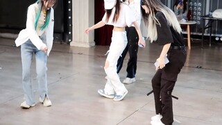【เบื้องหลังการซ้อม】วิธีผ่อนคลายตัวเองของนักเต้น?