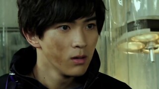 Those shapeshifters who have the same appearance in the same Kamen Rider show but become two separat