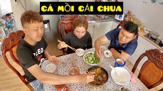 Ẩm Thực Nghiêm Túc -  Cá Hộp Xào Cải Chua