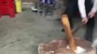 应该多锤999下