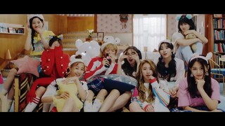 TWICE "What is Love?" M/V