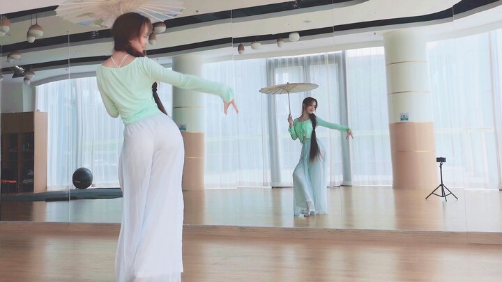 The light gauze is swaying and the waist is soft [Yu Li] Green Snake ✿ Practice Room