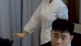 แต่งงานไม่รู้ตัว! แกลังเข้าใกล้เพื่อหย่า แต่ดันตกหลุมรัก เขา!