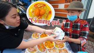 Bất ngờ trao tiền cho Cô 65 tuổi bán Mắm chưng Trứng muối 25k của em Nhi Nữ sinh lớp 10 ở Sài Gòn