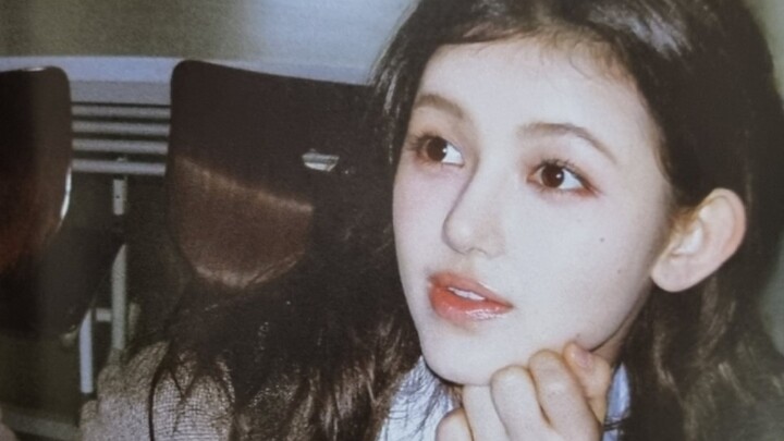 Danielle — Danielle begitu cantik, mengapa begitu banyak orang yang tidak menyadarinya? Gaya rambut 